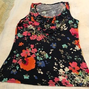 Floral top
